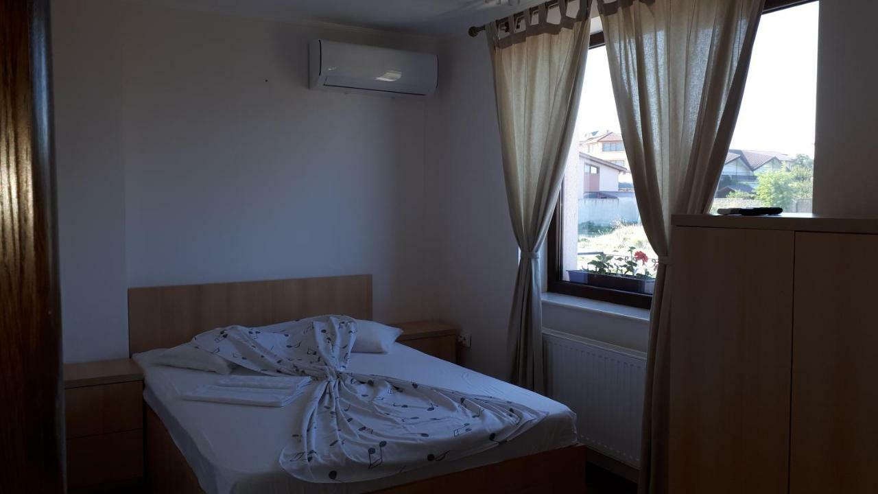 Hotel Vila "Livia" Techirghiol Exteriér fotografie