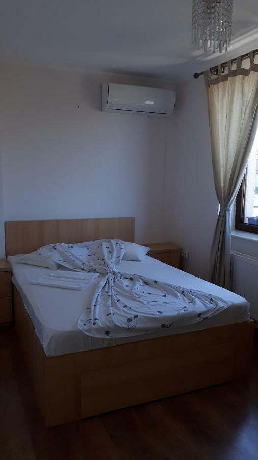 Hotel Vila "Livia" Techirghiol Exteriér fotografie