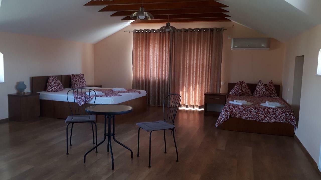 Hotel Vila "Livia" Techirghiol Exteriér fotografie